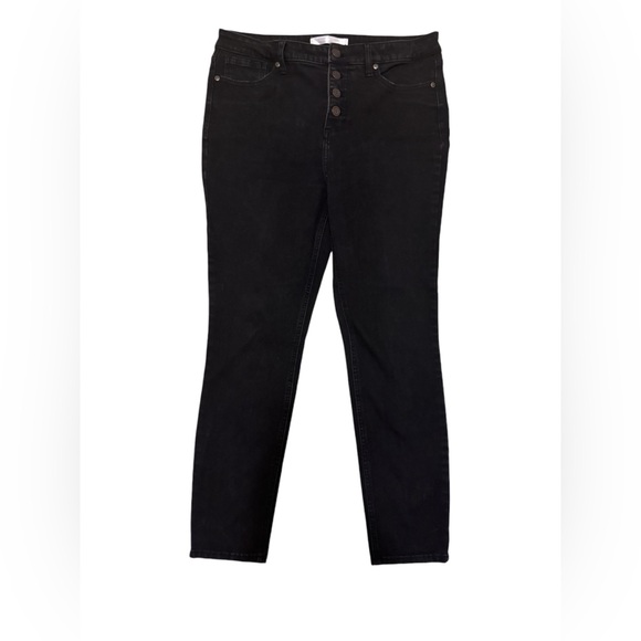Lauren Conrad Woman’s Black Skinny Jeans - Picture 3 of 5